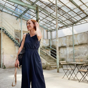 the greatest joy is to see you so happy wearing our new pieces! beautiful @doma_s_troma looks simply marvelous in our ‘galpal’ jumpsuit 😊💙#jumpsuit #milestreetfriends #kamosizmilejulice #forwomen #newcollection #madeinslovakia #milekidsclothing
